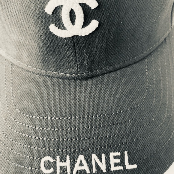 Chanel 🌹 baseball cap 💋🌹 - Picture 6 of 6